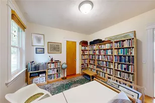 95 Basswood Ave, Providence, RI 02908 - Photo 25