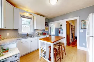 95 Basswood Ave, Providence, RI 02908 - Photo 19