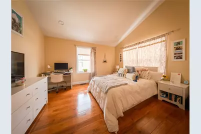 70 Pitman Street, Providence, RI 02906 - Photo 11