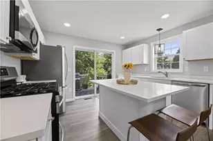 39 Stone Bridge Dr, South Kingstown, RI 02879 - Photo 15