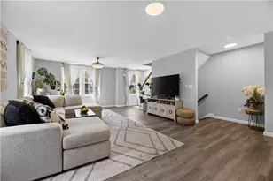 39 Stone Bridge Dr, South Kingstown, RI 02879 - Photo 9