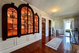 24 Walnut St, Pawtucket, RI 02860 - Photo 19