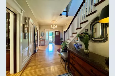 24 Walnut Street, Pawtucket, RI 02860 - Photo 17