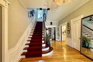 24 Walnut St, Pawtucket, RI 02860 - Photo 7