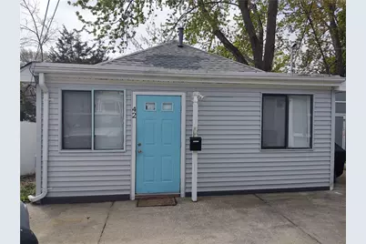 42 Fairview Avenue, Pawtucket, RI 02860 - Photo 1