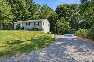 36 Mary Beth Dr, Warwick, RI 02886 - Photo 25