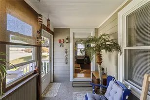 4 Oak St, West Warwick, RI 02893 - Photo 5