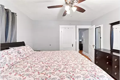 4 Oak Street, West Warwick, RI 02893 - Photo 23