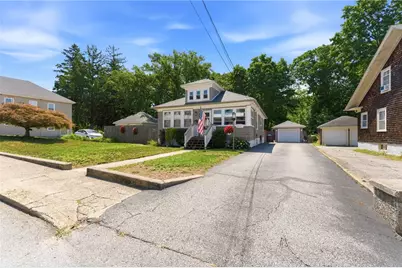 4 Oak Street, West Warwick, RI 02893 - Photo 3