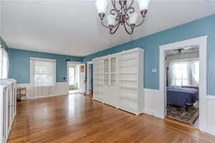 71 Clarence St, Cranston, RI 02910 - Photo 9
