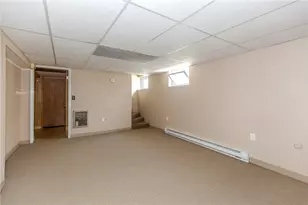 71 Clarence St, Cranston, RI 02910 - Photo 29
