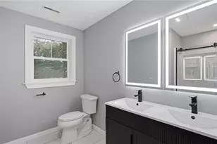 8 Fairgreen Dr, West Warwick, RI 02893 - Photo 17