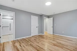 8 Fairgreen Dr, West Warwick, RI 02893 - Photo 9