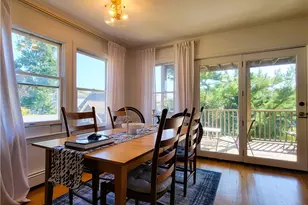 9 Narragansett Ave, Newport, RI 02840 - Photo 5
