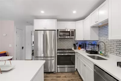 64 Duncan Avenue, Providence, RI 02906 - Photo 7