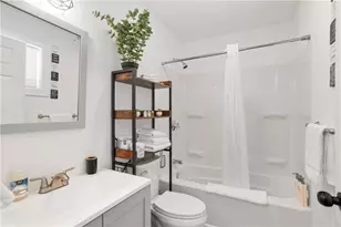64 Duncan Ave, Providence, RI 02906 - Photo 37