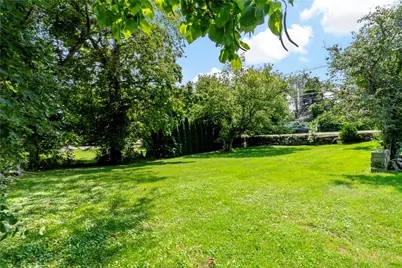 813 South Road, South Kingstown, RI 02879 - Photo 31