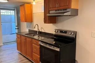 380 Liverpool Ave, Pawtucket, RI 02861 - Photo 1