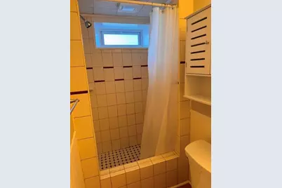 380 Liverpool Avenue #2, Pawtucket, RI 02861 - Photo 7