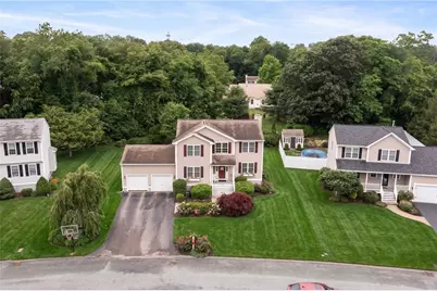 104 Birchwood Drive, South Kingstown, RI 02879 - Photo 3
