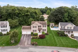 104 Birchwood Dr, South Kingstown, RI 02879 - Photo 3