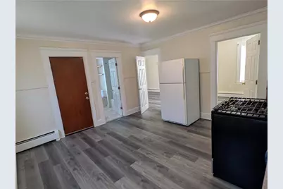 50 Mt Hope Avenue #2, Bristol, RI 02809 - Photo 5