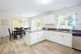 663 Aquidneck Ave, Middletown, RI 02842 - Photo 9