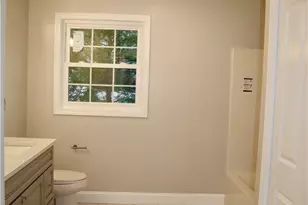 165 Glendale Ave, Woonsocket, RI 02895 - Photo 21