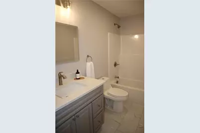165 Glendale Avenue, Woonsocket, RI 02895 - Photo 17