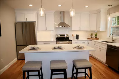 165 Glendale Avenue, Woonsocket, RI 02895 - Photo 7