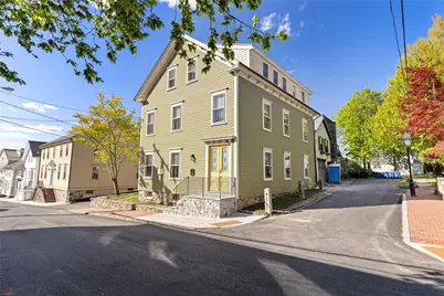 18 Barney Street #3, Newport, RI 02840 - Photo 31