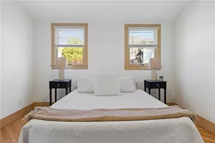18 Barney St, Newport, RI 02840 - Photo 21