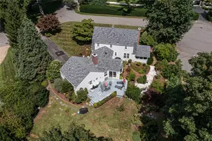 2 Woollett Ct, Barrington, RI 02806 - Photo 47