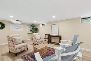 2 Woollett Ct, Barrington, RI 02806 - Photo 37