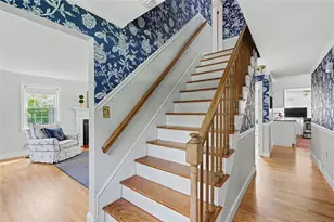 2 Woollett Ct, Barrington, RI 02806 - Photo 9