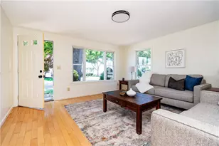 45 Brookdale Blvd, Pawtucket, RI 02861 - Photo 3