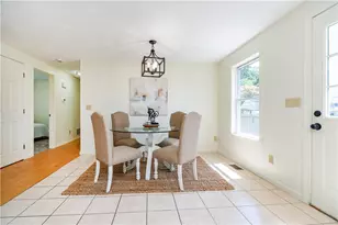 45 Brookdale Blvd, Pawtucket, RI 02861 - Photo 11