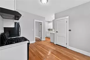 31 Bowdoin St, Providence, RI 02909 - Photo 5
