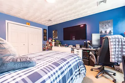 1289 Diamond Hill Road, Woonsocket, RI 02895 - Photo 25