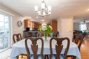 1289 Diamond Hill Rd, Woonsocket, RI 02895 - Photo 11