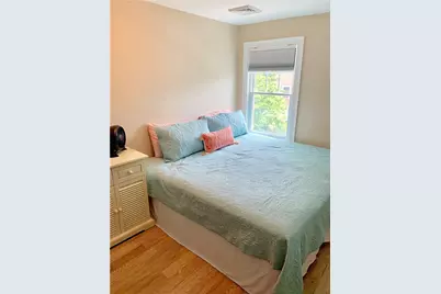 13 Lucas Avenue, Newport, RI 02840 - Photo 11