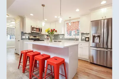 13 Lucas Avenue, Newport, RI 02840 - Photo 5