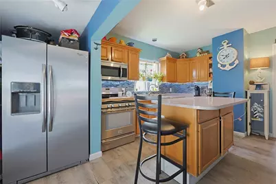 100 Centre Street, East Providence, RI 02916 - Photo 3