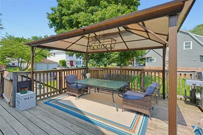 100 Centre Street, East Providence, RI 02916 - Photo 27