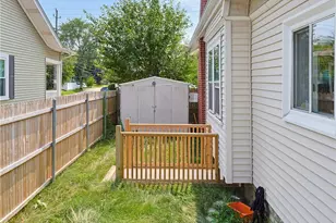 100 Centre St, East Providence, RI 02916 - Photo 29