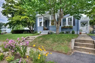 79 Hawthorne Ave, Cranston, RI 02910 - Photo 3