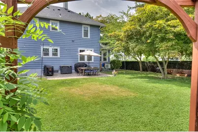 79 Hawthorne Avenue, Cranston, RI 02910 - Photo 35