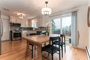 25 Stony Brook Dr, Cranston, RI 02920 - Photo 9