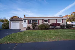 25 Stony Brook Dr, Cranston, RI 02920 - Photo 1