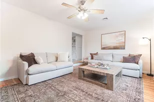 25 Stony Brook Dr, Cranston, RI 02920 - Photo 3